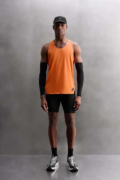 COLOR BLOCK TECHNICAL TANK TOP