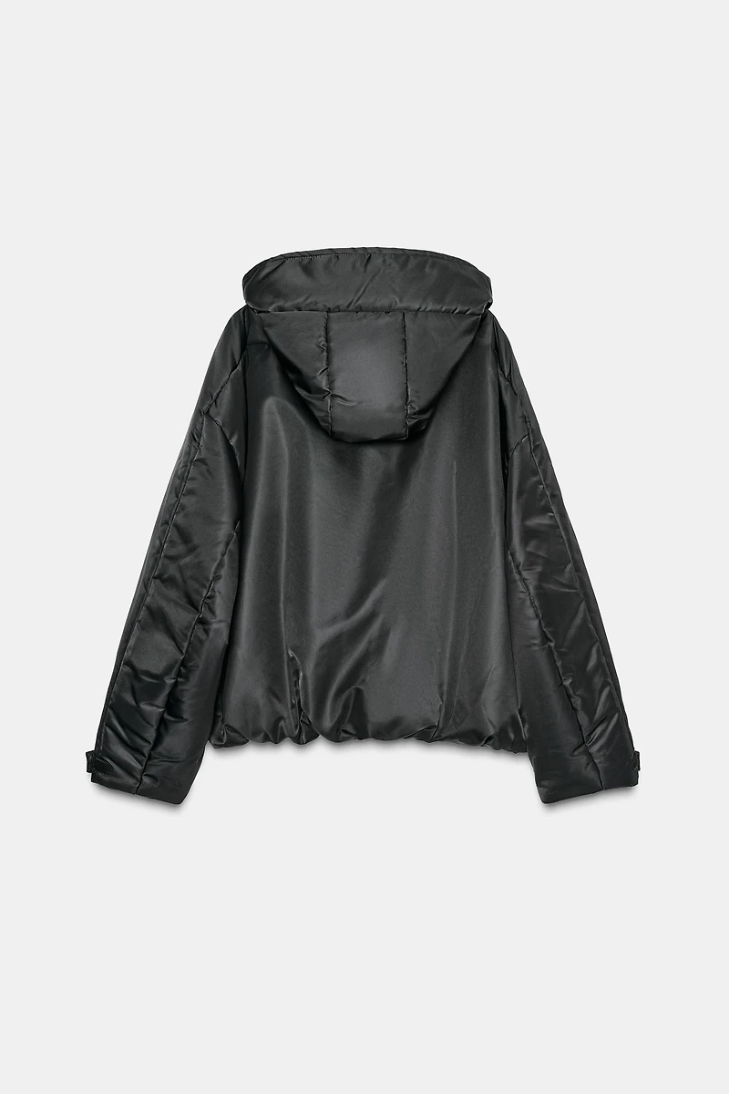 VESTE MATELASSÉE À CAPUCHE DÉPERLANTE ET COUPE-VENT