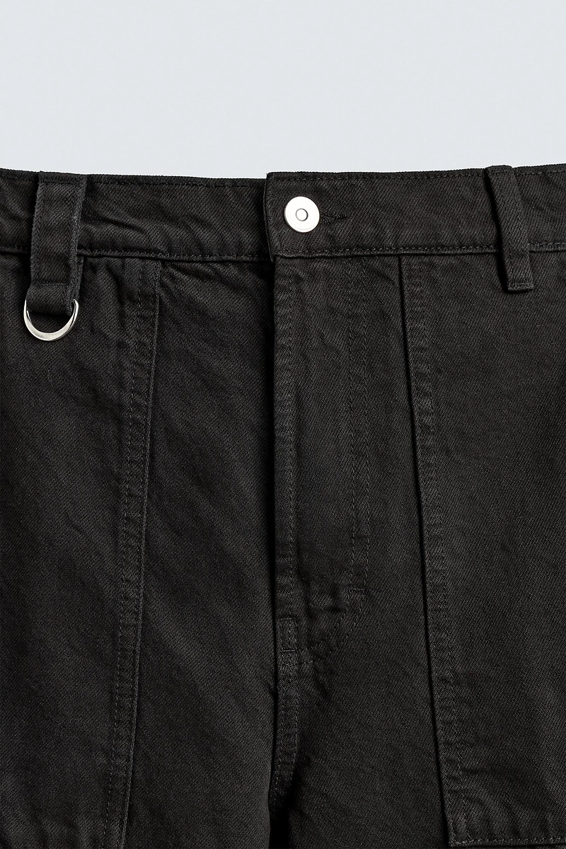 RELAXED FIT CARGO PANTS WITH STRAPS