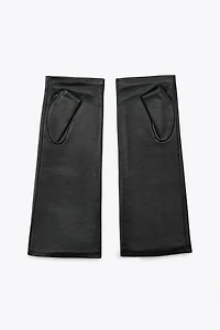 100% LEATHER FINGERLESS GLOVES