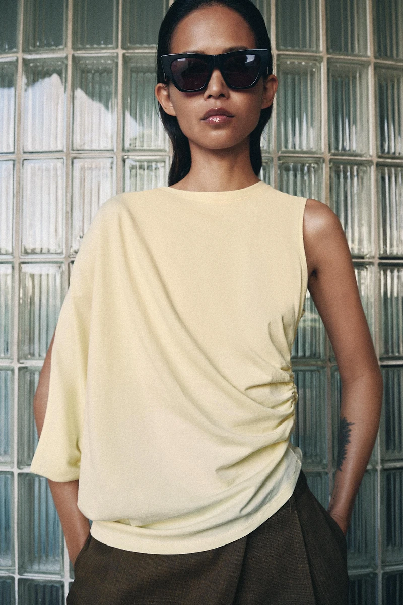 DRAPED ASYMMETRIC TOP