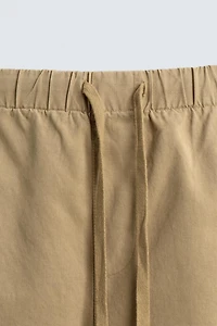 RELAXED FIT LYOCELL-COTTON SHORTS