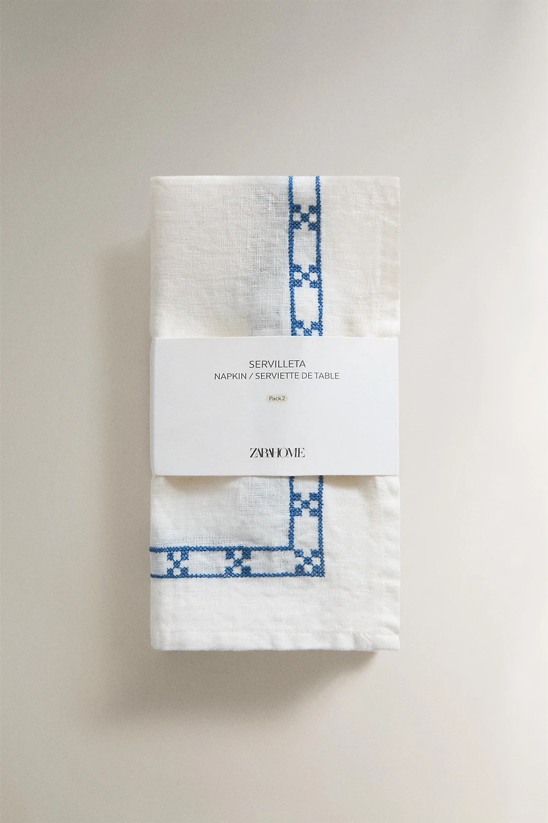 GEOMETRIC EMBROIDERED NAPKINS (PACK OF 2)