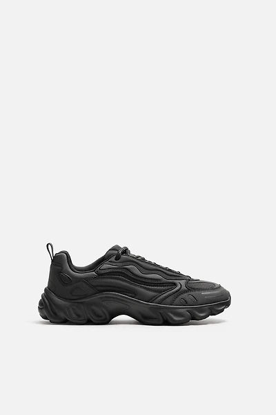 THICK-SOLED SNEAKERS