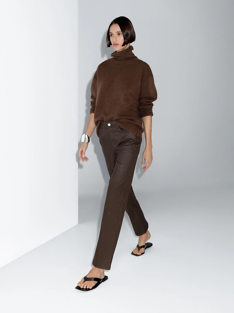 Pantalon straight enduit taille haute