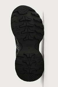 CHUNKY SOLE SNEAKERS
