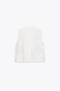 FLORAL EMBROIDERED TOP