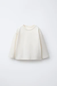 BASIC EMBROIDERED HEART T-SHIRT