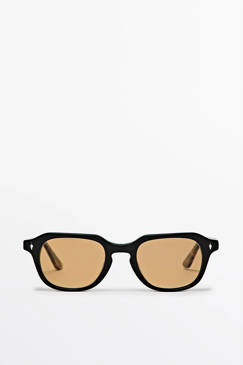 Round resin sunglasses