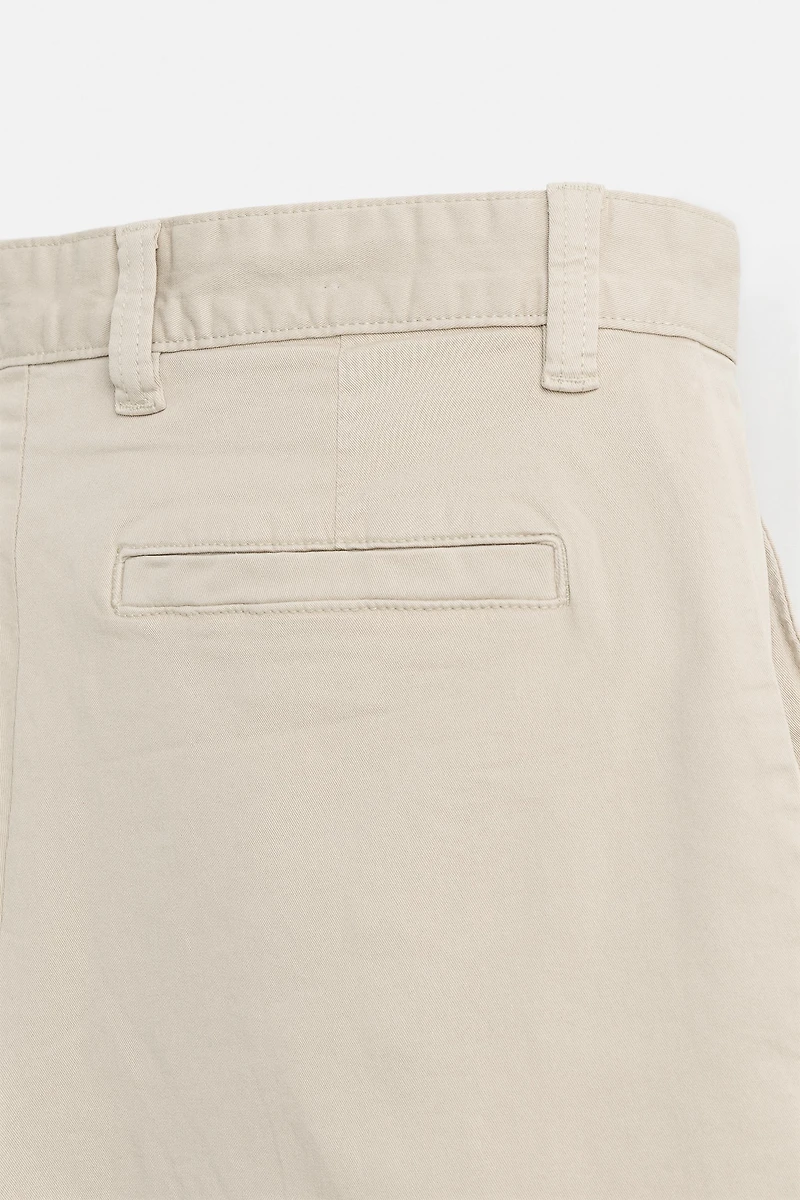 BERMUDA CHINO REGULAR FIT