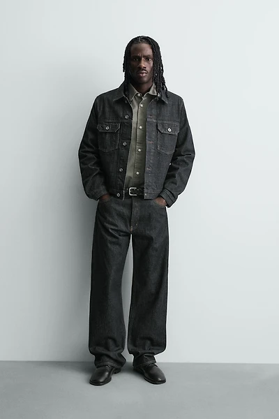 LOOSE FIT JEANS