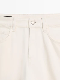 Tapered fit jeans