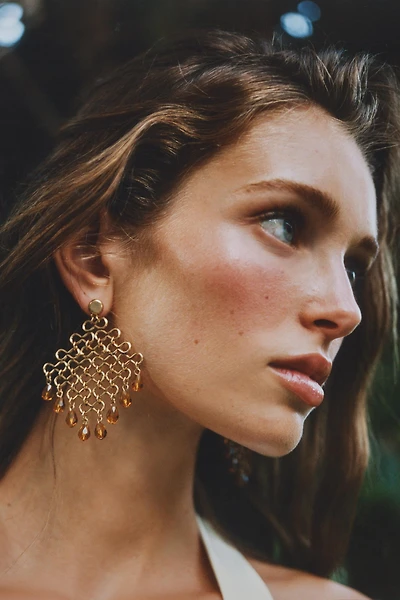METAL AND BEADED EARRINGS
