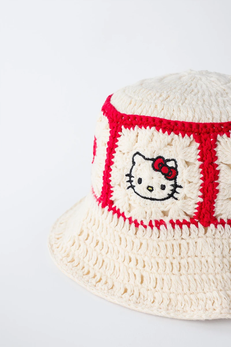 HELLO KITTY © SANRIO CROCHET BUCKET HAT