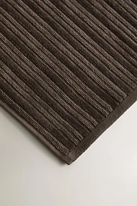 STRIPED TEXTURED VELOUR BATH TOWEL