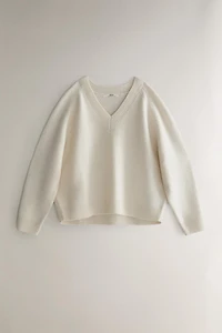 CASHMERE SWEATER