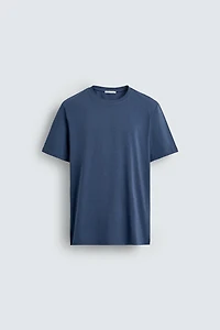 BASIC SLIM FIT T-SHIRT /01