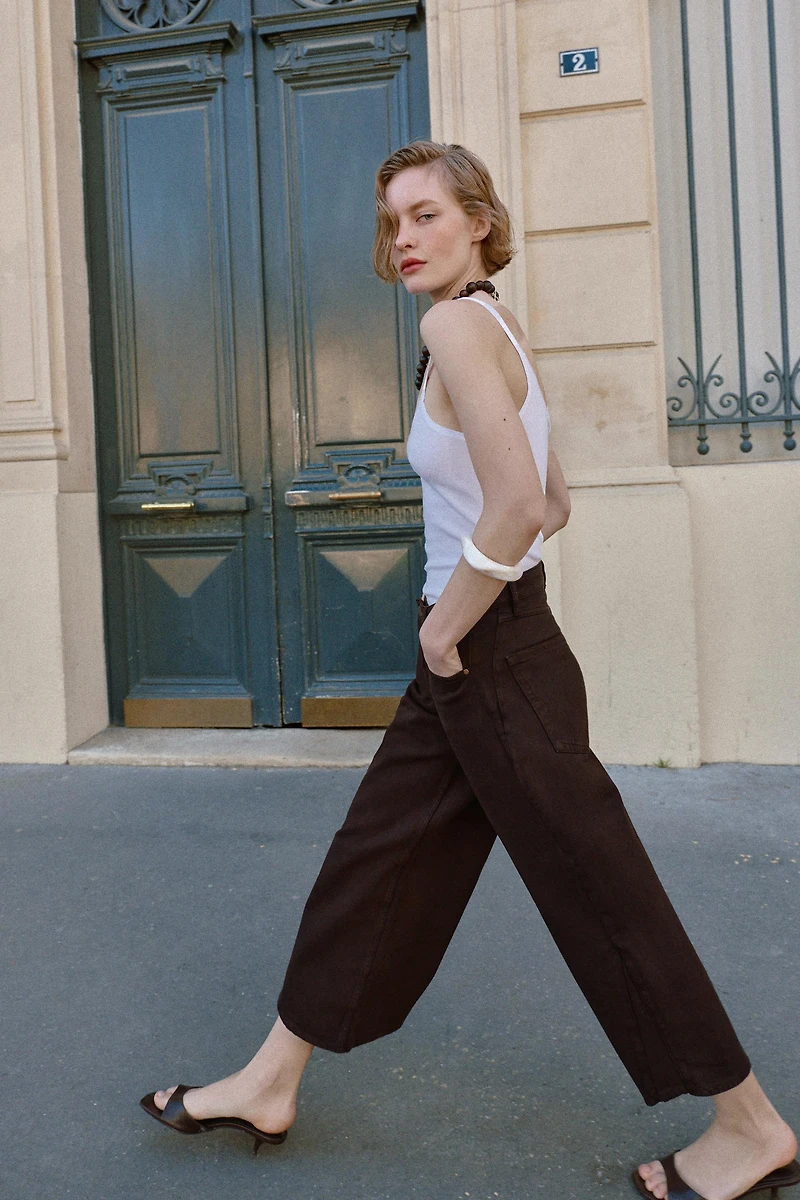 Z1975 HI-RISE BALLOON ASYMMETRIC HEM JEANS