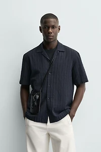 REGULAR FIT TEXTURED SHIRT