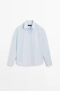 100% cotton shirt with pocket detail