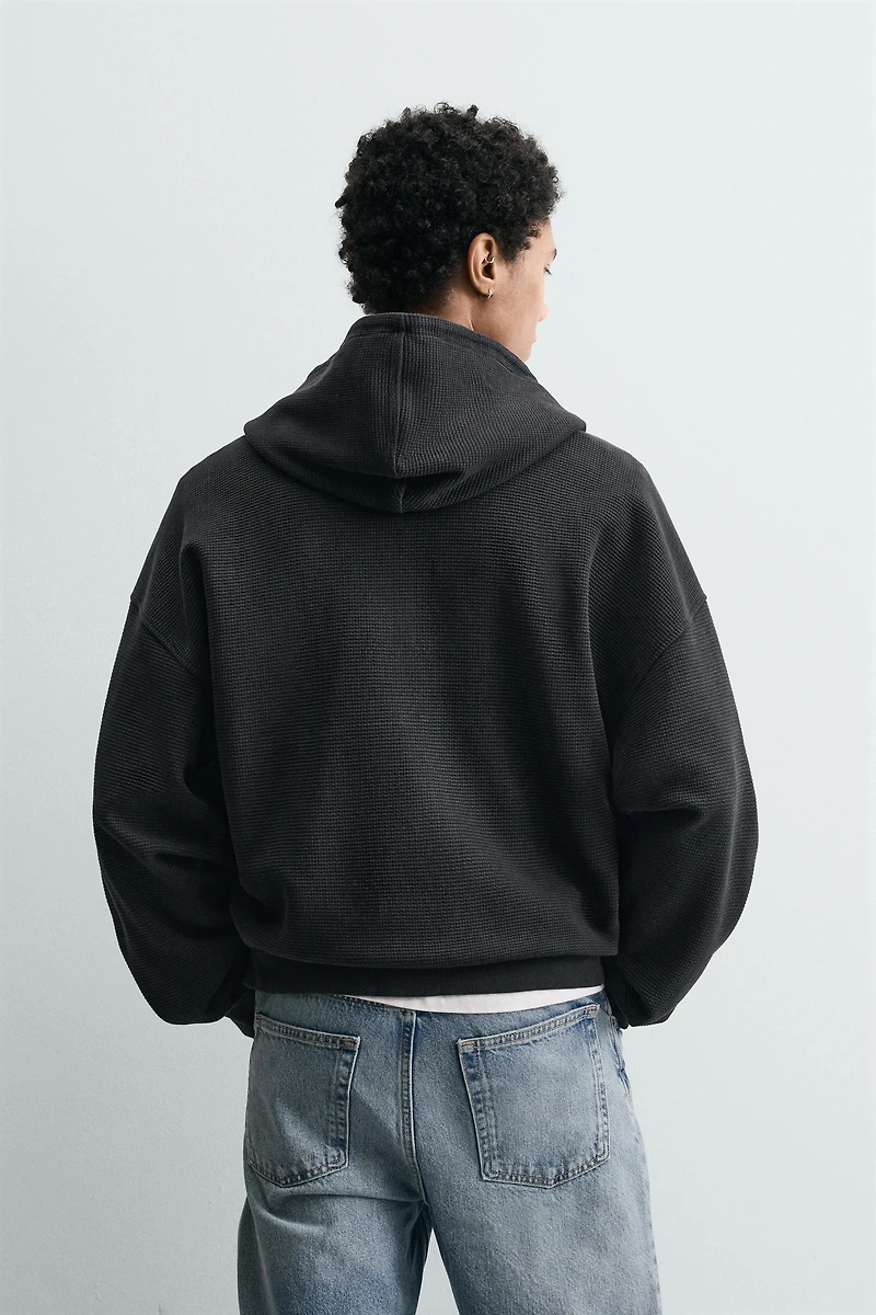 WASHED WAFFLE HOODIE SWEATSHIRT