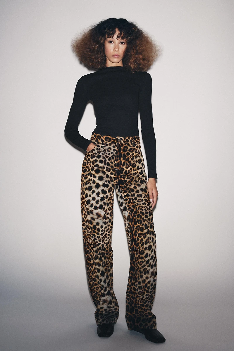 LONG SLEEVE RIBBED BODYSUIT