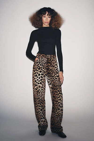 LONG SLEEVE RIBBED BODYSUIT