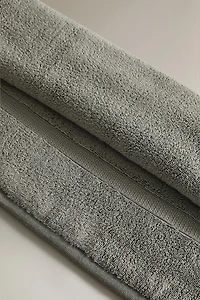 EXTRA SOFT DOUBLE BORDER BATH TOWEL