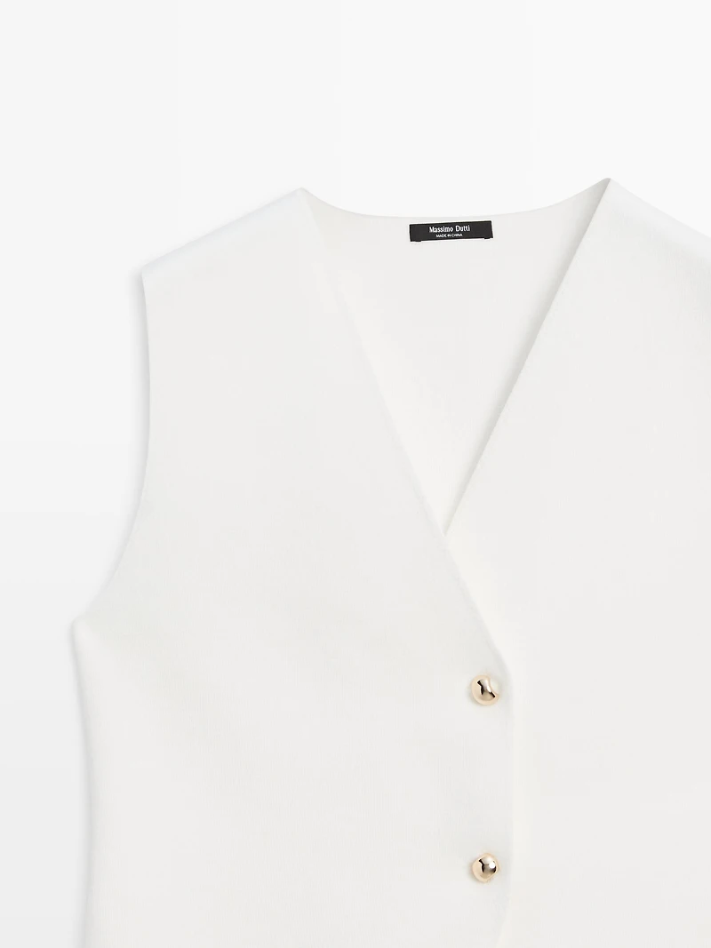 Knit V-neck vest with buttons