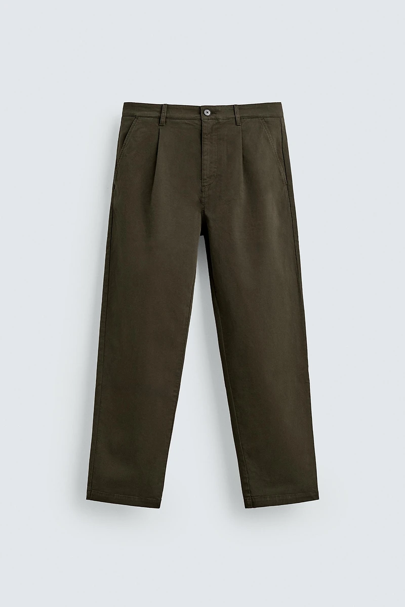 PLEATED CHINO PANTS