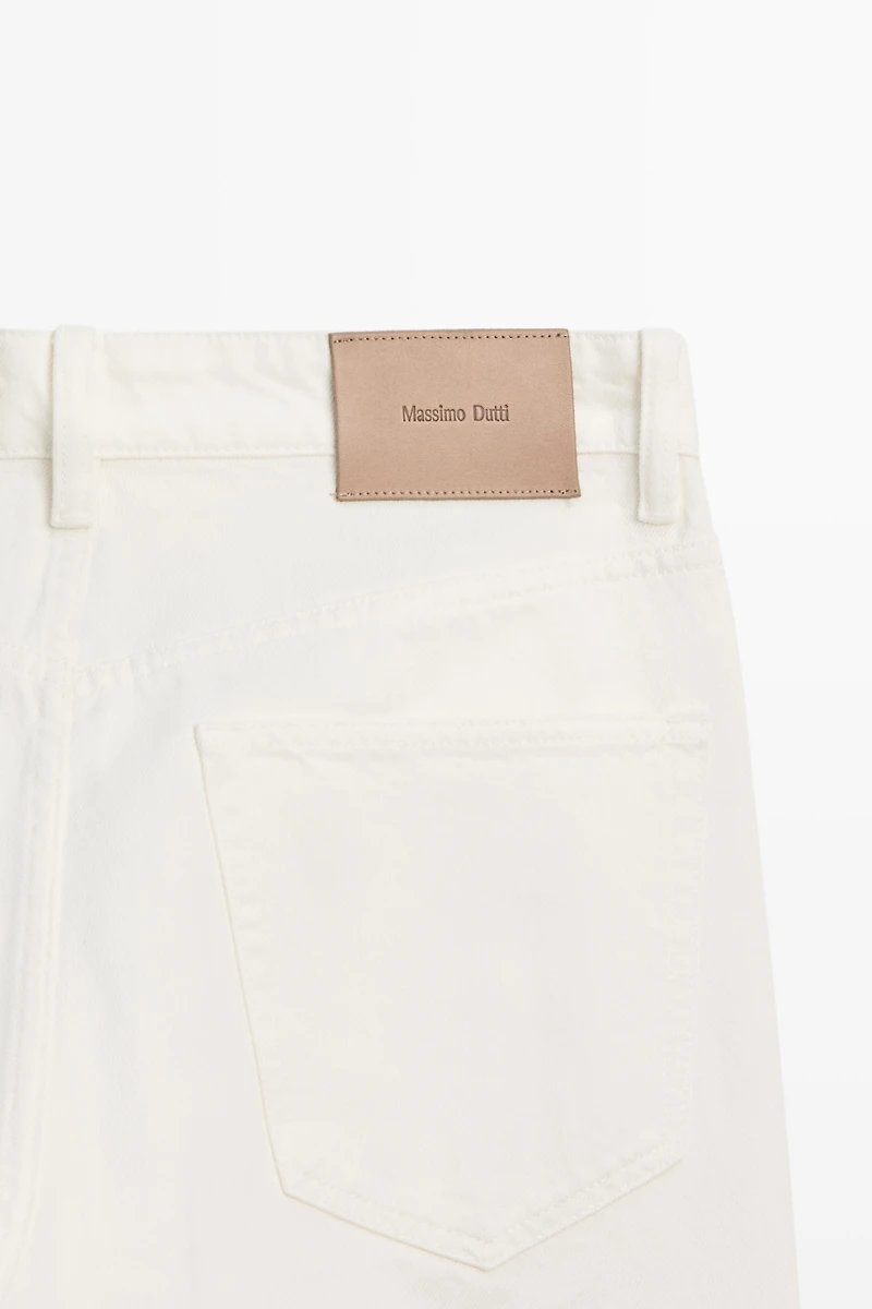 Tapered Fit Jeans
