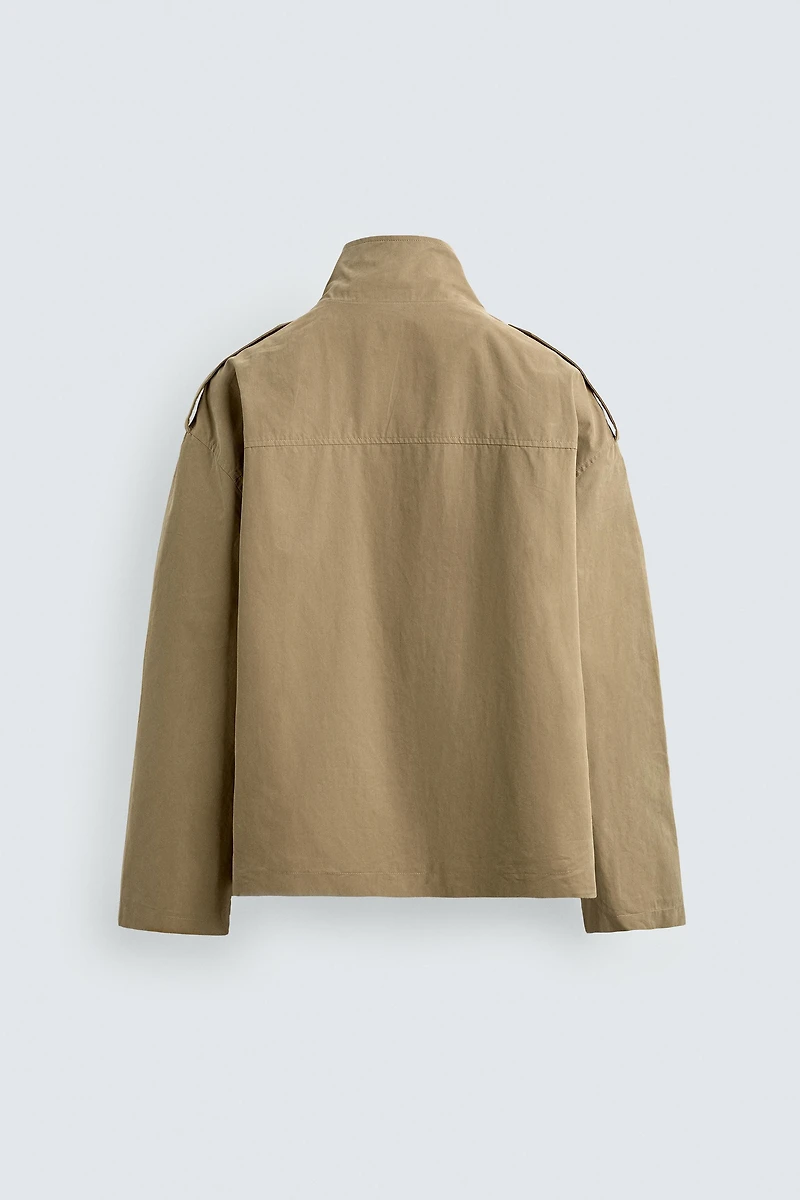 TRENCH COURT COUPE DÉCONTRACTÉE