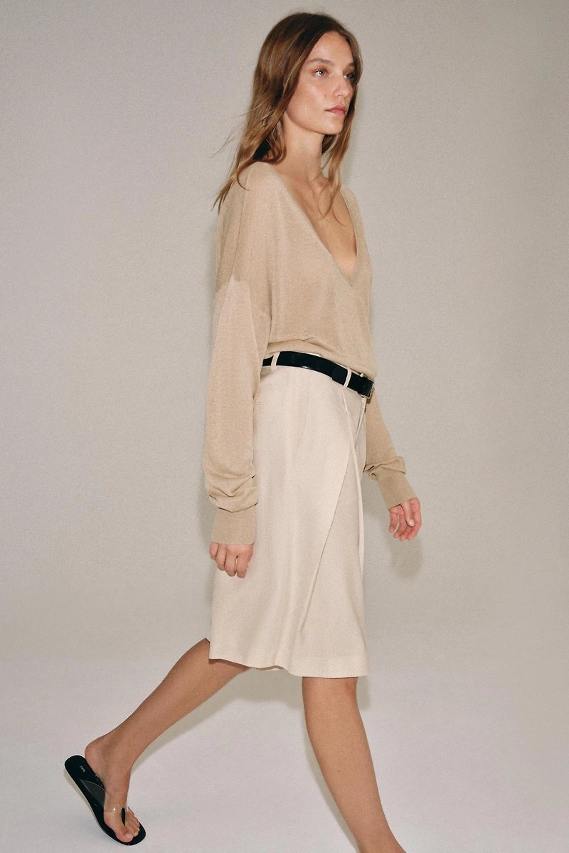 FINE KNIT V-NECK JUMPER