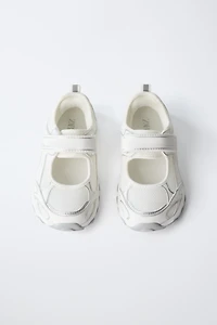 BAREFOOT SNEAKERS