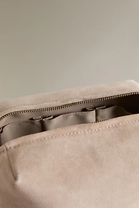 MEDIUM SPLIT SUEDE MAKEUP BAG
