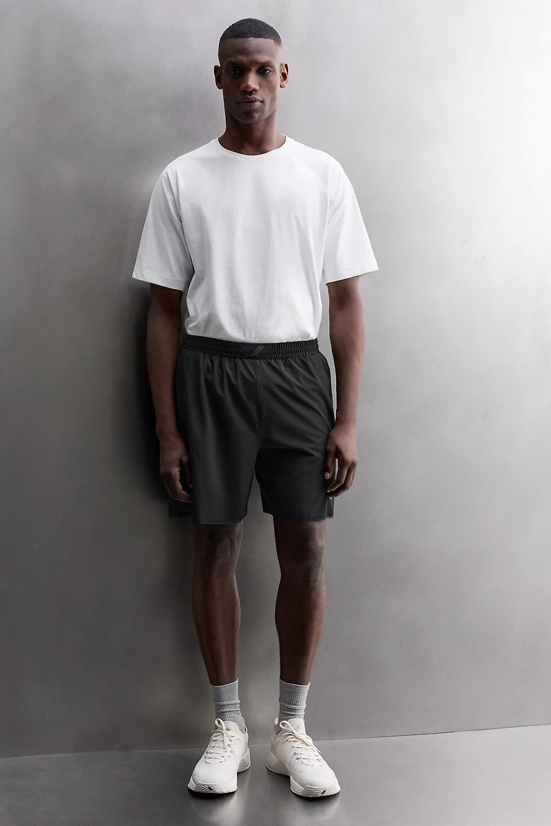 9" COMBINATION PERFORATED SHORTS