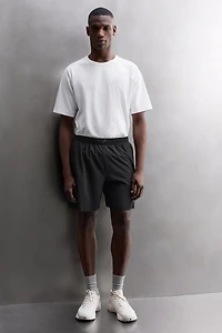 9" COMBINATION PERFORATED SHORTS