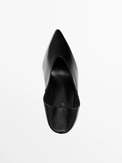 Soft nappa leather court shoes