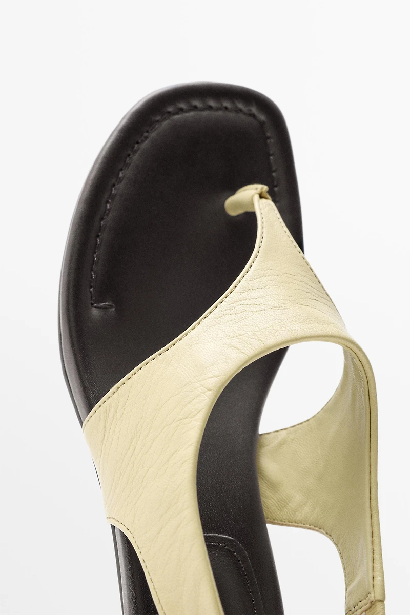 Leather sandals with block heel