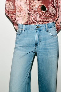 Z1975 LOW RISE WIDE LEG JEANS