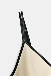 ROBE MI-LONGUE SATINÉE À LISERÉS CONTRASTANTS