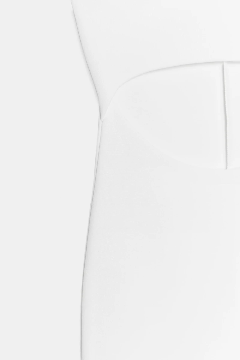 ROBE MI-LONGUE AJOURÉE EN MAILLE STRETCH