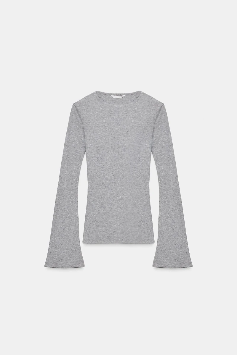 RIB TOP WITH FLARED SLEEVES