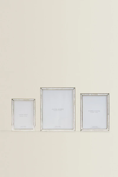 FINE-EDGE MOTHER-OF-PEARL PICTURE FRAME