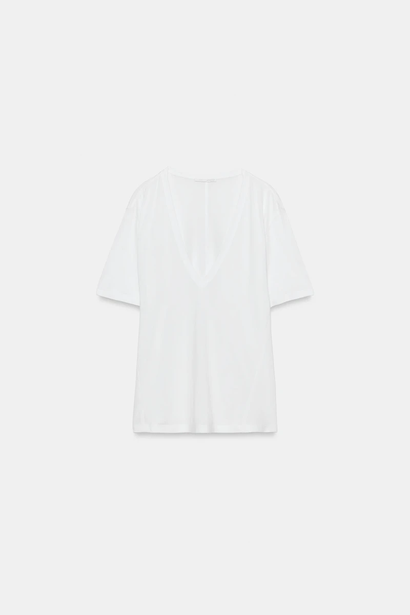 FLOWY V-NECK T-SHIRT