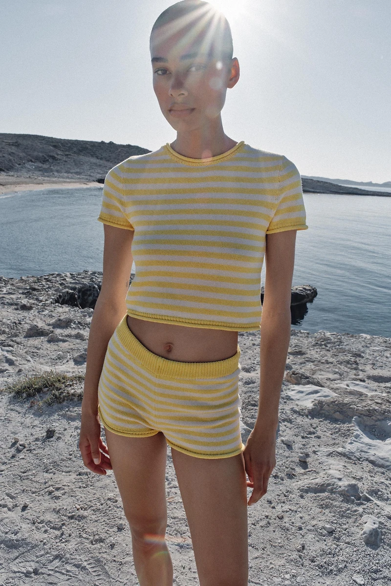STRIPED KNIT SHORTS
