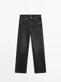 Straight-leg high-waist jeans