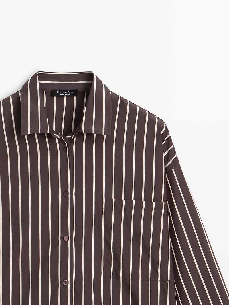 Loose-fitting striped shirt
