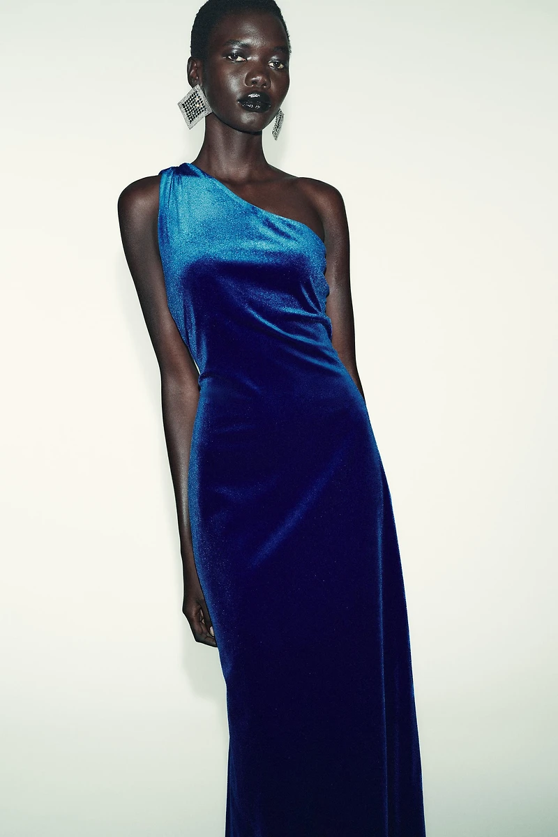 ROBE MI-LONGUE ASYMÉTRIQUE EN VELOURS