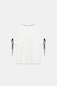 CONTRAST TRIM T-SHIRT